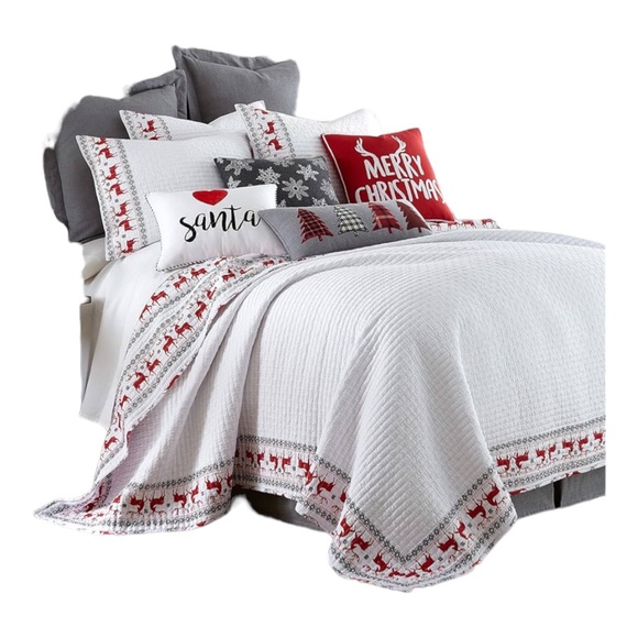 Merry & Bright Collecion - Rudolph Quilt Set - Quilt 106x92in. +Two King Shams - Picture 1 of 7